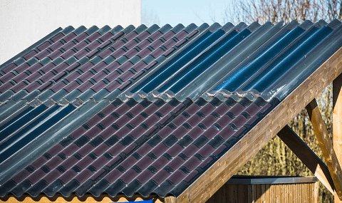 Test zonnepanelen in golfplaat golfplatenfabrikant Eternit en zonne-energiefabrikanten HyET Solar en MiaSolé.