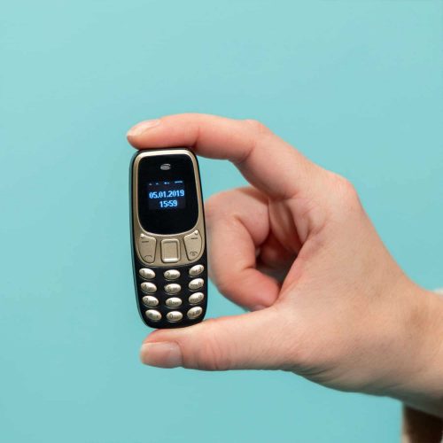 kleinste telefoon ter wereld